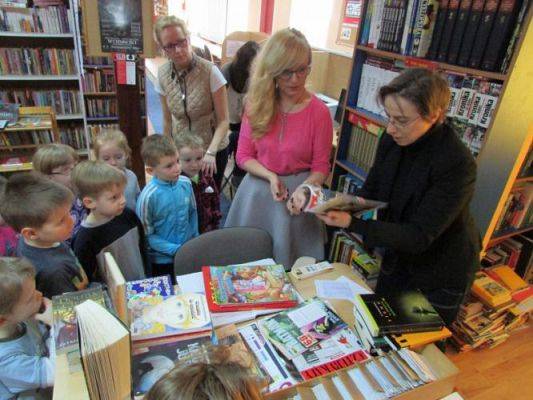 Grafika #17: 20.02.2015 - Z wizytą w Bibliotece Gminnej