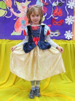 Grafika #2: 30.01.2015 - Nasze karnawałowe przebrania - Gr. III