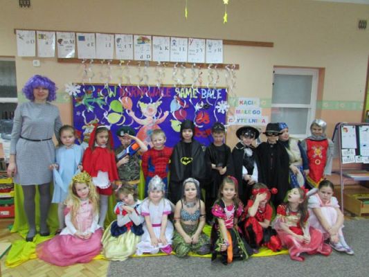 Grafika #21: 30.01.2015 - Nasze karnawałowe przebrania - Gr. III