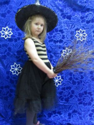 Grafika #13: 30.01.2015 - Nasze karnawałowe przebrania - Gr. II