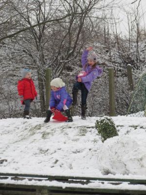 Grafika #23: 27.01.2015 - Zimowe zabawy na śniegu