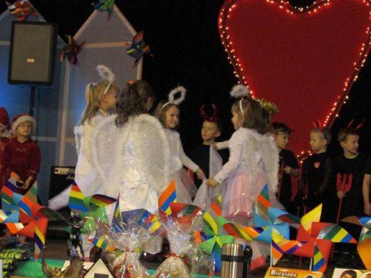 Grafika #7: 11.01.2015 - Występy naszych przedszkolaków na 23 Finale WOŚP