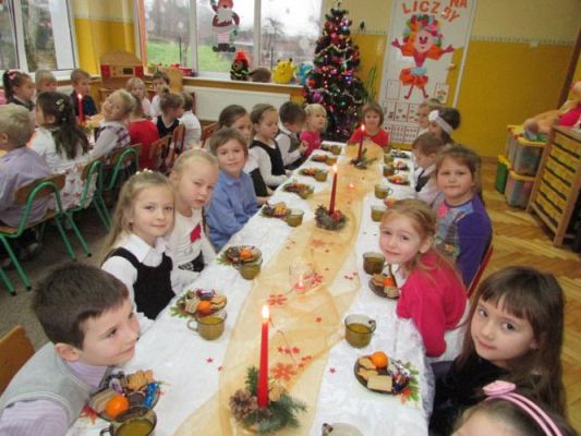 Grafika #5: 19.12.2014 - Wspólna Wigilia w przedszkolu