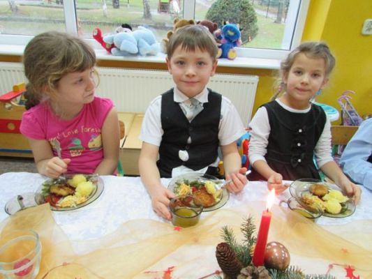 Grafika #35: 19.12.2014 - Wspólna Wigilia w przedszkolu