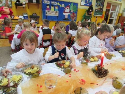 Grafika #42: 19.12.2014 - Wspólna Wigilia w przedszkolu