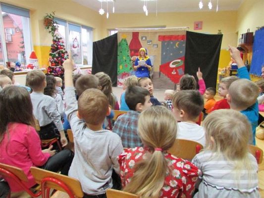 Grafika #20: 18.12.2014 - Przedstawienie teatralne pt. "Święta tuż, tuż"