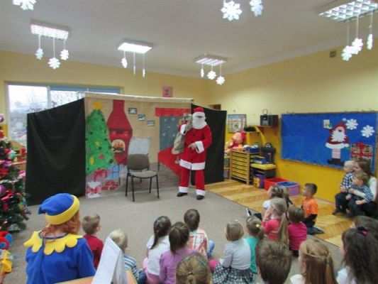 Grafika #24: 18.12.2014 - Przedstawienie teatralne pt. "Święta tuż, tuż"