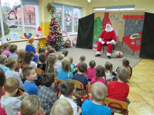 Grafika #26: 18.12.2014 - Przedstawienie teatralne pt. "Święta tuż, tuż"