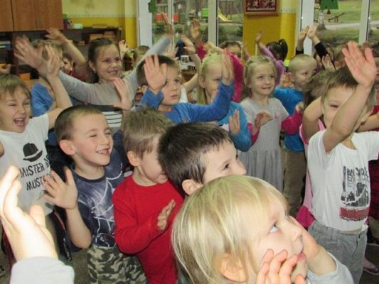 Grafika #35: 18.12.2014 - Przedstawienie teatralne pt. "Święta tuż, tuż"