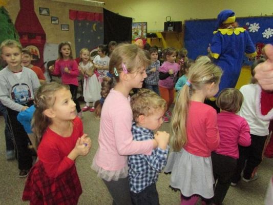 Grafika #45: 18.12.2014 - Przedstawienie teatralne pt. "Święta tuż, tuż"