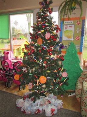 Grafika #52: 18.12.2014 - Przedstawienie teatralne pt. "Święta tuż, tuż"