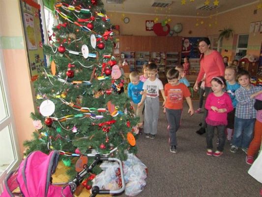 Grafika #54: 18.12.2014 - Przedstawienie teatralne pt. "Święta tuż, tuż"