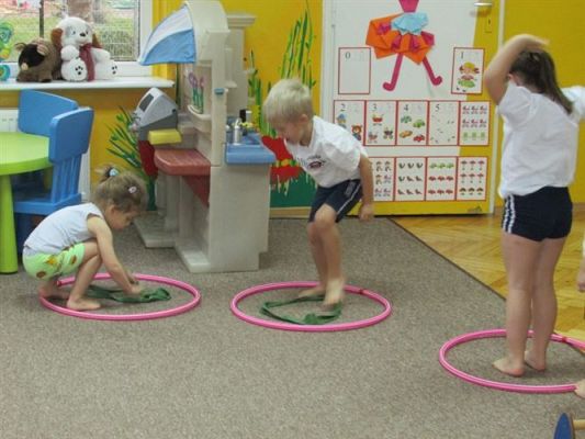 Grafika #5: 17.12.2014 - Zabawy ruchowe w gr.I