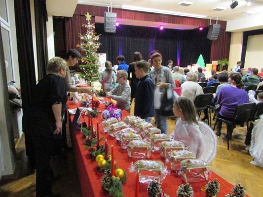 Grafika #19: 12.12.2014 - Przedstawienie świąteczne pt. "Magia Świąt"