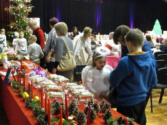 Grafika #25: 12.12.2014 - Przedstawienie świąteczne pt. "Magia Świąt"