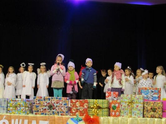 Grafika #42: 12.12.2014 - Przedstawienie świąteczne pt. "Magia Świąt"