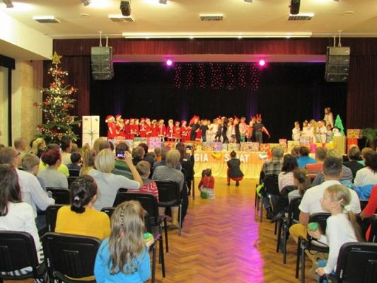 Grafika #57: 12.12.2014 - Przedstawienie świąteczne pt. "Magia Świąt"