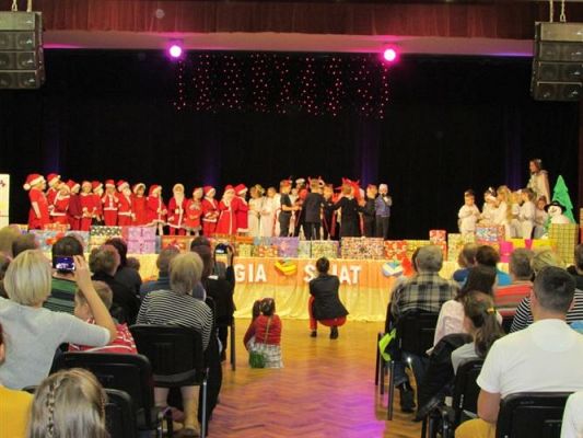 Grafika #58: 12.12.2014 - Przedstawienie świąteczne pt. "Magia Świąt"