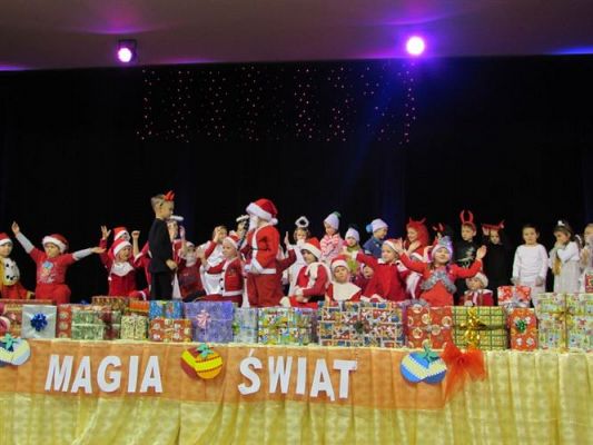 Grafika #77: 12.12.2014 - Przedstawienie świąteczne pt. "Magia Świąt"