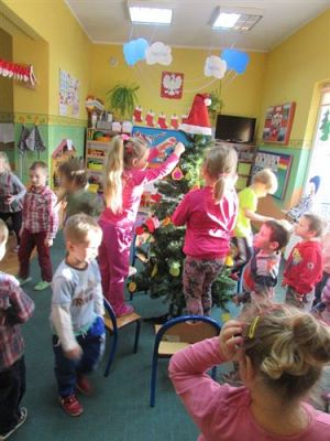 Grafika #12: 05.12.2014 - Stroimy nasze choinki