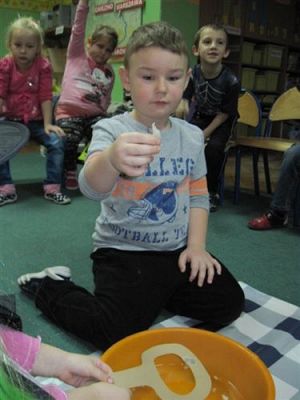 Grafika #32: 28.11.2014 - Andrzejki - wróżby i zabawy w grupach