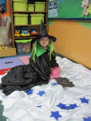 Grafika #40: 28.11.2014 - Andrzejki - wróżby i zabawy w grupach