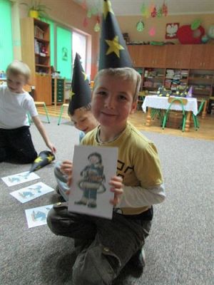 Grafika #61: 28.11.2014 - Andrzejki - wróżby i zabawy w grupach