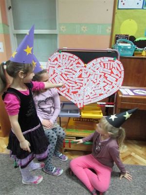 Grafika #69: 28.11.2014 - Andrzejki - wróżby i zabawy w grupach