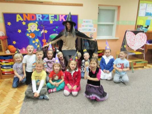 Grafika #72: 28.11.2014 - Andrzejki - wróżby i zabawy w grupach