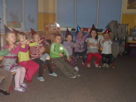 Grafika #10: 28.11.2014 - Andrzejki - wróżby i zabawy w grupach