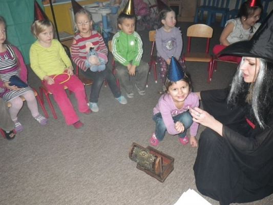 Grafika #14: 28.11.2014 - Andrzejki - wróżby i zabawy w grupach