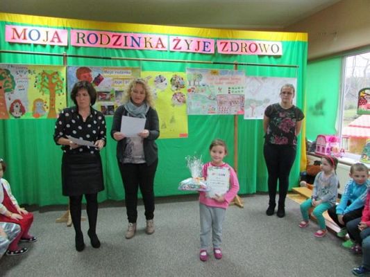 Grafika #43: 20.11.2014 - Rozstrzygnięcie rodzinnego konkursu plastycznego pn. ,, Moja rodzinka żyje zdrowo"