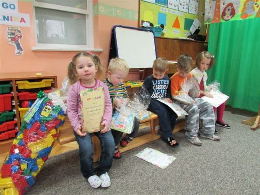 Grafika #56: 20.11.2014 - Rozstrzygnięcie rodzinnego konkursu plastycznego pn. ,, Moja rodzinka żyje zdrowo"