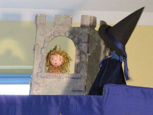 Grafika #8: 06.11.2014 - Przedstawienie teatralne pt. Bajka o smoku