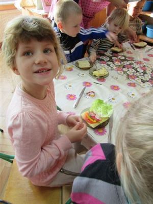 Grafika #7: 03.11.2014 - Zdrowo się odżywiamy