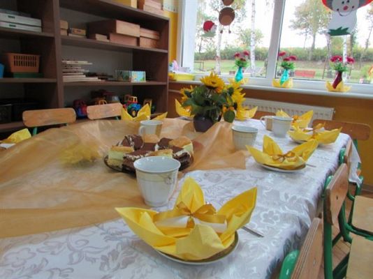 Grafika #6: 13.10.2014 - Dzień Edukacji Narodowej w naszym przedszkolu