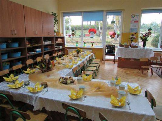 Grafika #7: 13.10.2014 - Dzień Edukacji Narodowej w naszym przedszkolu