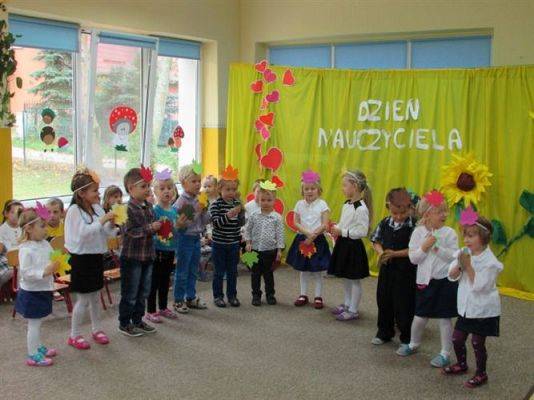 Grafika #32: 13.10.2014 - Dzień Edukacji Narodowej w naszym przedszkolu