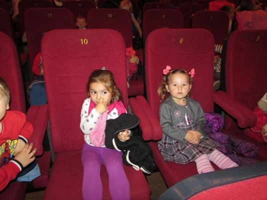 Grafika #11: 09.10.2014 - Przedstawienie teatralne pt. "Witaminowa przygoda"