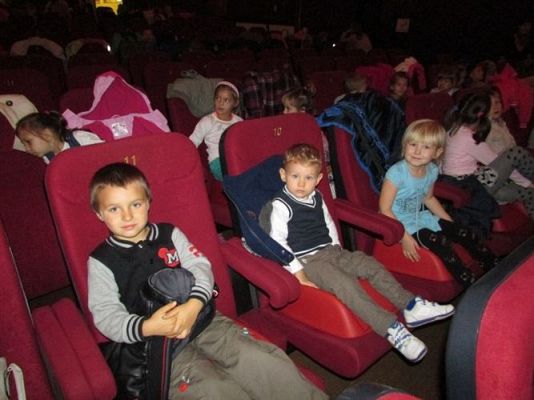 Grafika #16: 09.10.2014 - Przedstawienie teatralne pt. "Witaminowa przygoda"