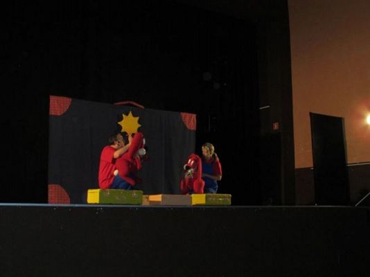 Grafika #28: 09.10.2014 - Przedstawienie teatralne pt. "Witaminowa przygoda"