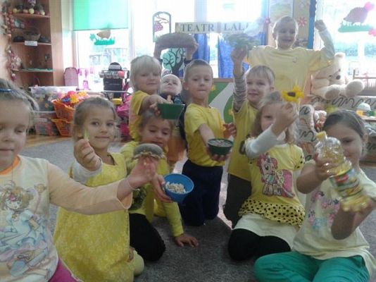 Grafika #3: 07.10.2014 - Dzień Słonecznika