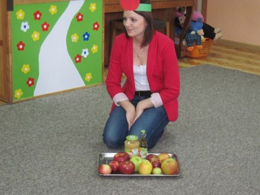 Grafika #8: 30.09.2014 -Kolorowy Dzień Jabłka