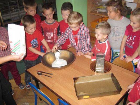 Grafika #29: 30.09.2014 -Kolorowy Dzień Jabłka