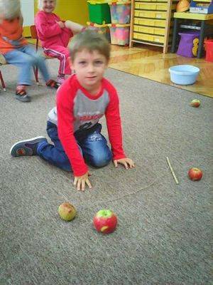 Grafika #78: 30.09.2014 -Kolorowy Dzień Jabłka