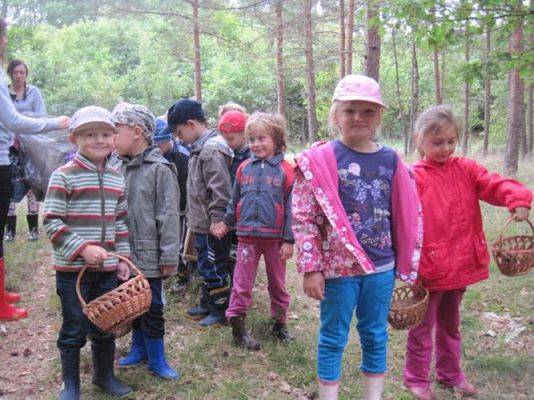 Grafika #35: 19.09.2014 - Wycieczka do lasu w ramach akcji "Sprzątanie Świata"