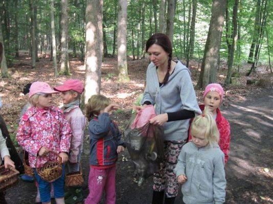 Grafika #69: 19.09.2014 - Wycieczka do lasu w ramach akcji "Sprzątanie Świata"