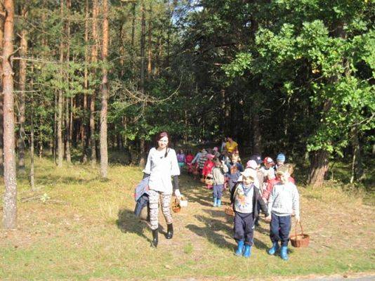 Grafika #83: 19.09.2014 - Wycieczka do lasu w ramach akcji "Sprzątanie Świata"