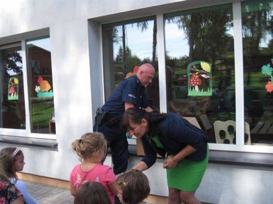 Grafika #36: 16.09.2014 - Spotkanie z policjantem - "Jestem bezpieczny na drodze"