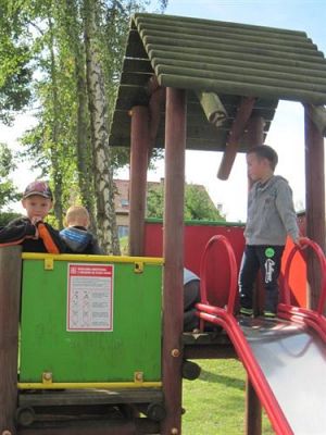 Grafika #6: 08.09.2014 - Zabawy w ogrodzie przedszkolnym